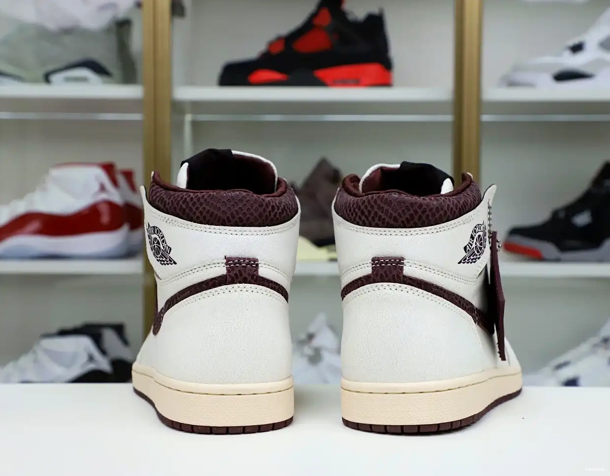 og high 1 Maniére burgundy